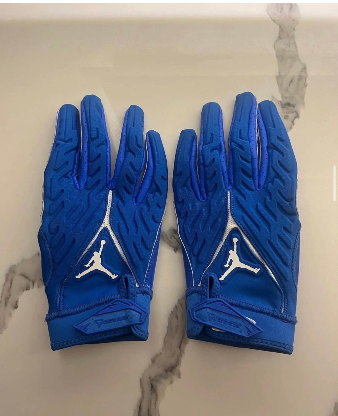 UCLA GLOVES